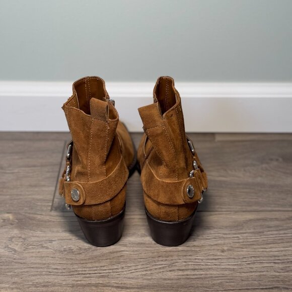 Brown Leather DKNY Heeled Boot - Picture 2 of 7